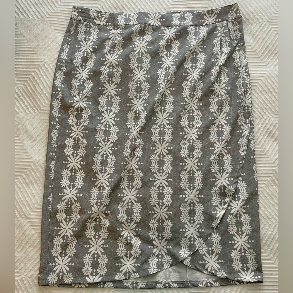 RipSkirt HAWAII Floral Gray Adjustable Wrap Long Skirt Surf Hidden Pocket XXL